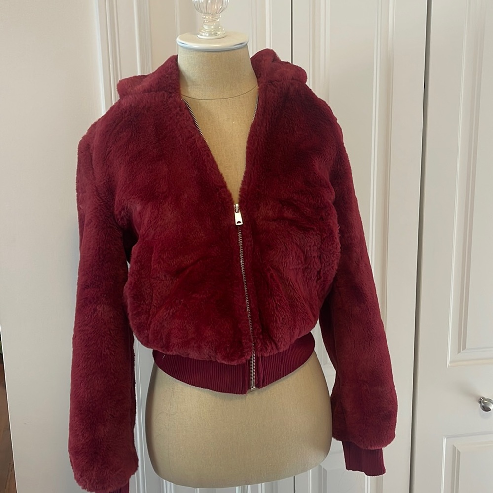 Cozy maroon bomber jacket